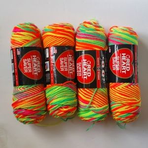 Red Heart Supersaver Yarns lot of 4